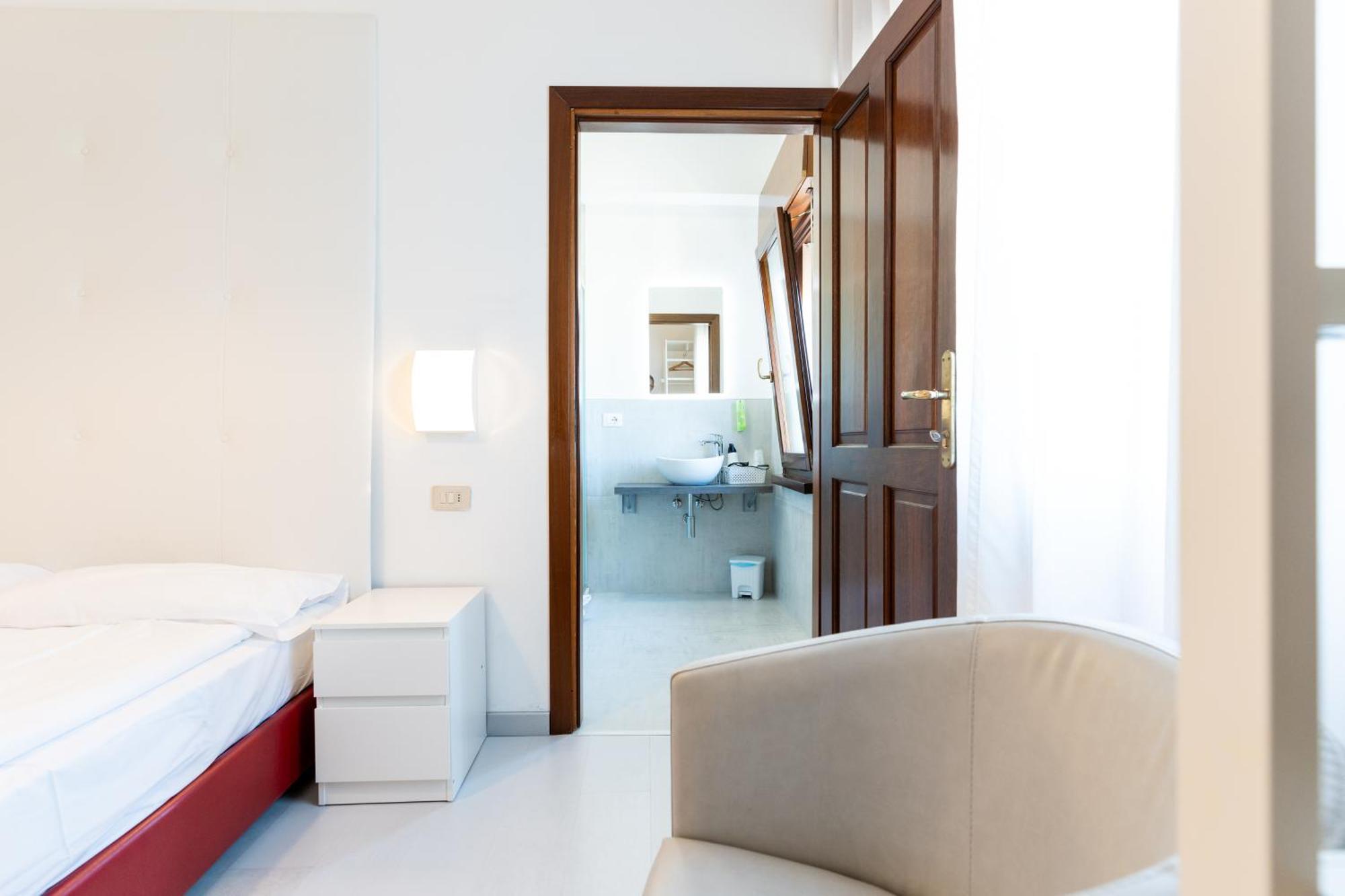 Hotel Regina Caorle Bagian luar foto