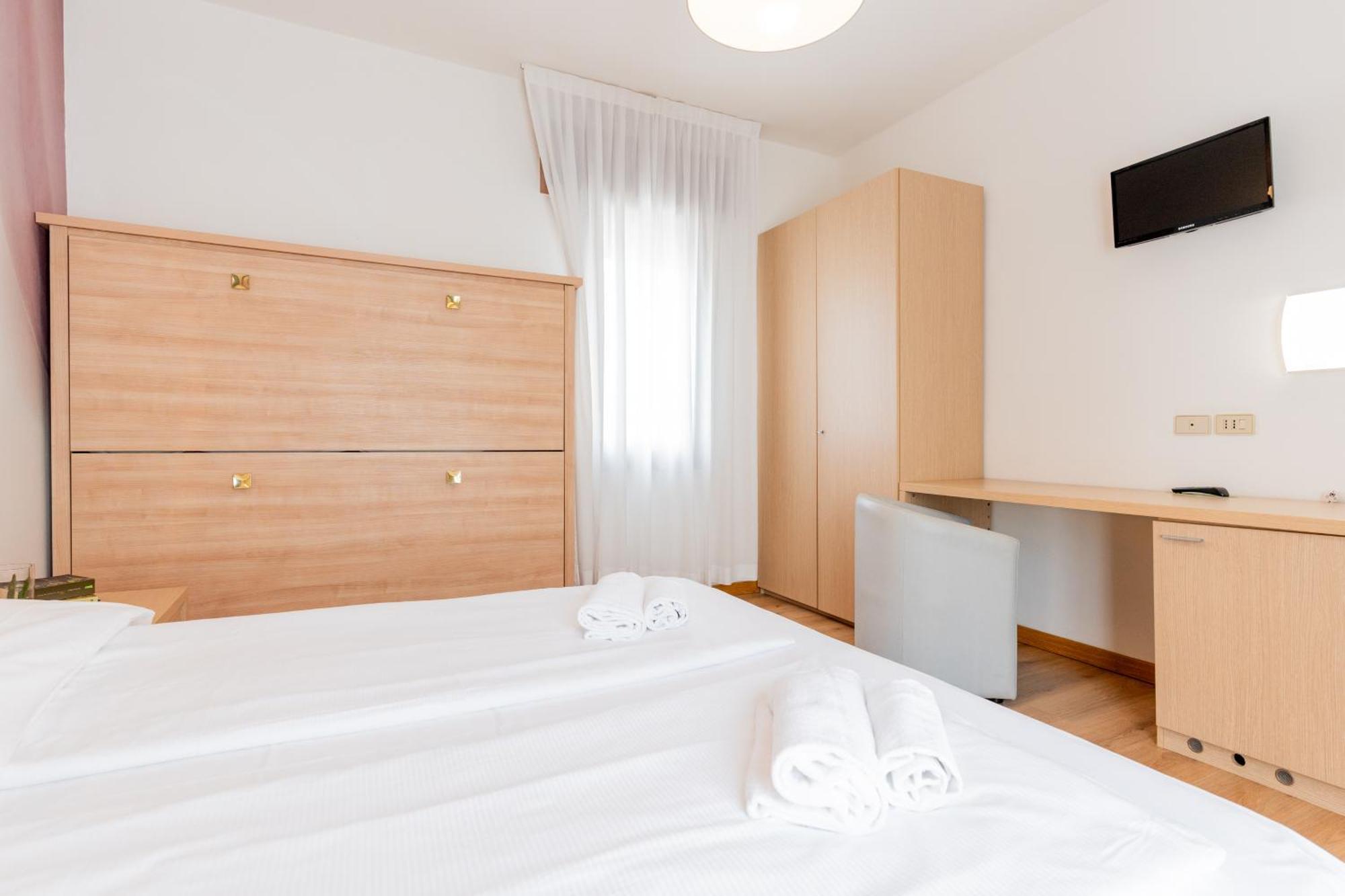 Hotel Regina Caorle Ruang foto