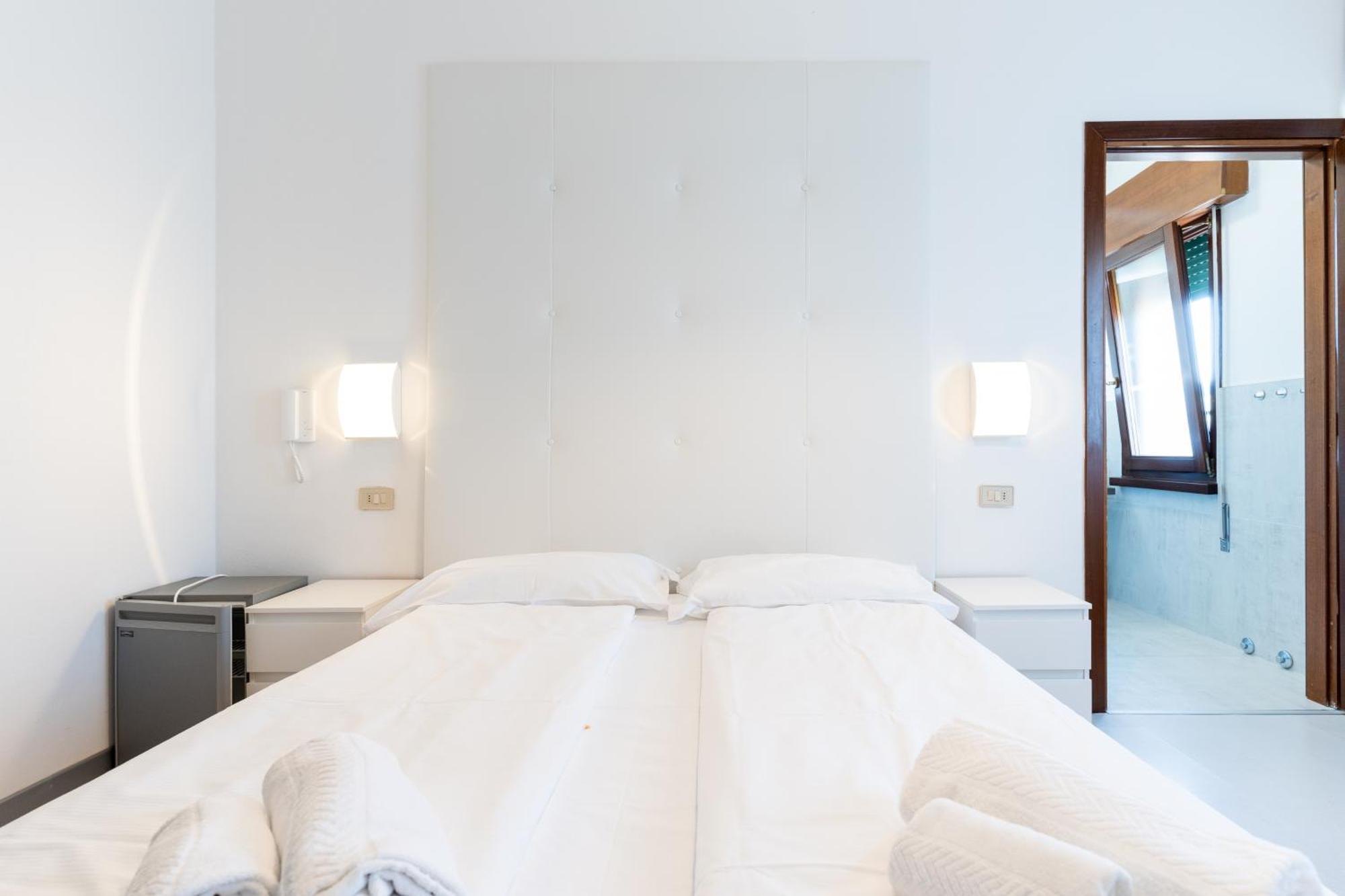 Hotel Regina Caorle Bagian luar foto