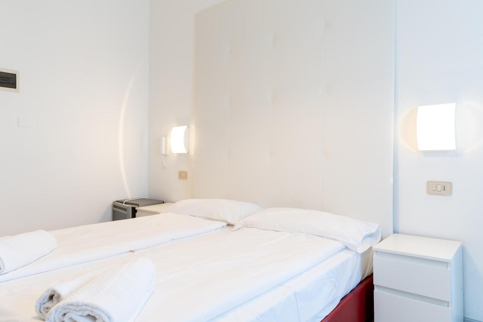 Hotel Regina Caorle Bagian luar foto
